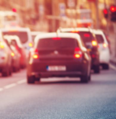 Mithaftung trotz Vollkasko: Wer im Mietfahrzeug die Durchfahrtshöhe ignoriert, handelt grob sorgfaltswidrig