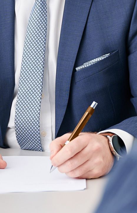 Selbständig oder angestellt? Arbeitnehmereigenschaften müssen nachweisbar sein, um vor Arbeitsgerichten verhandelt zu werden