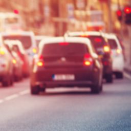 Klar sichtbares Schlagloch: Wenn auf Fotos ein Schaden klar erkennbar ist, ist er es auch f&uuml;r aufmerksame Verkehrsteilnehmer